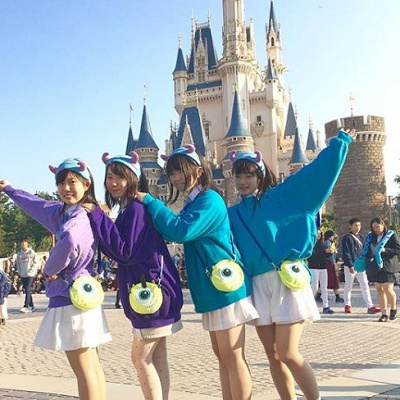 ヴィヴィッドなカラーが目を引くモンスターズインクのコーデ キャステル Castel ディズニー情報