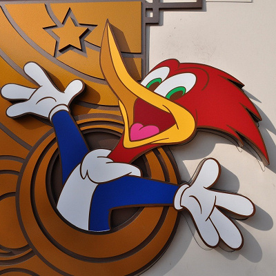 ウッディ ウッドペッカー キャステル Castel ディズニー情報