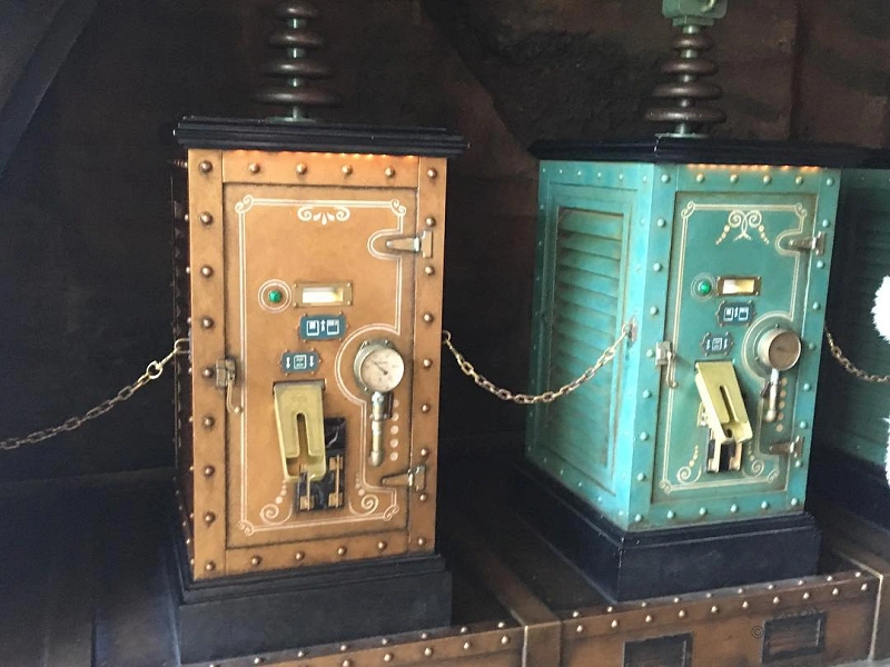 Disney - ディズニー ファストパス 発券機 ファストパス発券機 1弾 | ディズニーフィギュアコレクション