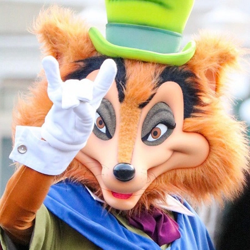 ファウルフェロー】ピノキオのキャラクター！サイン・グッズ・ギデオン