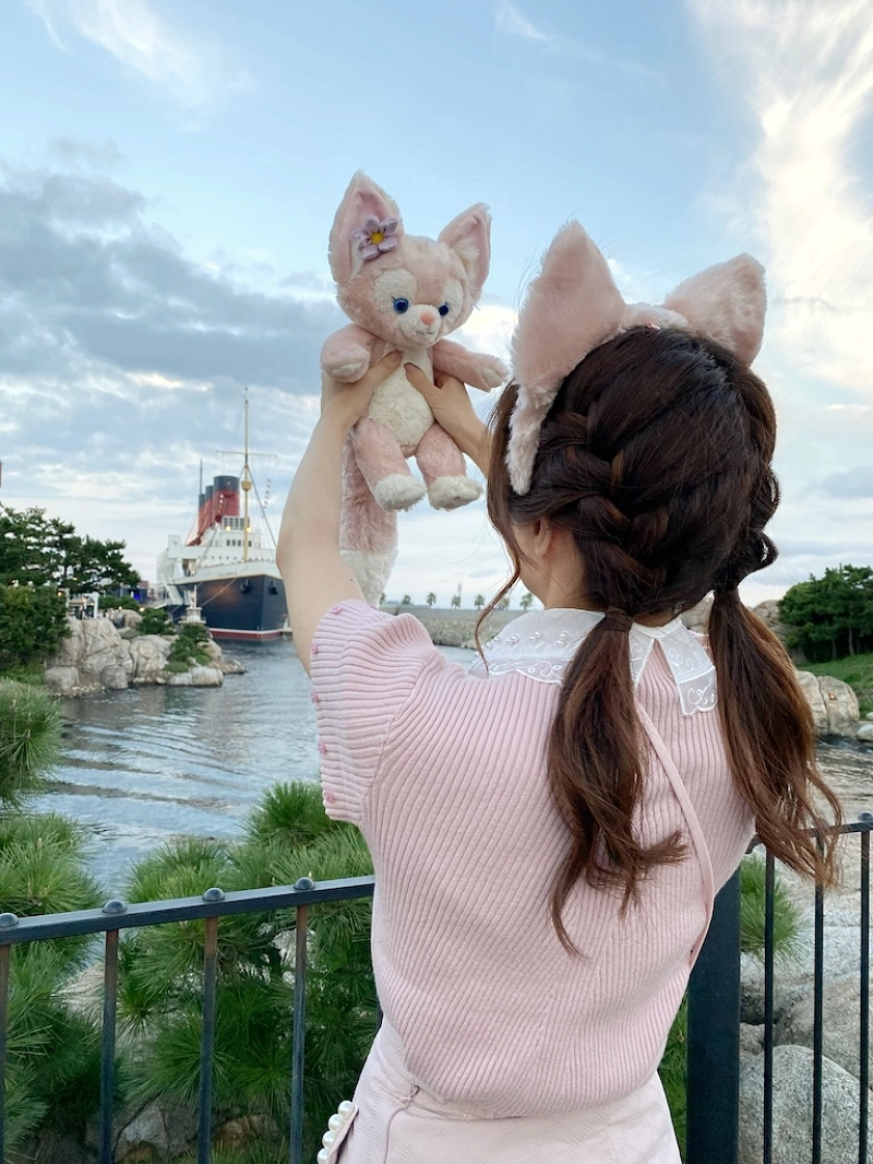 1/15発売】ディズニー×蜷川実花グッズ8選！写真集が登場！人気のポスト