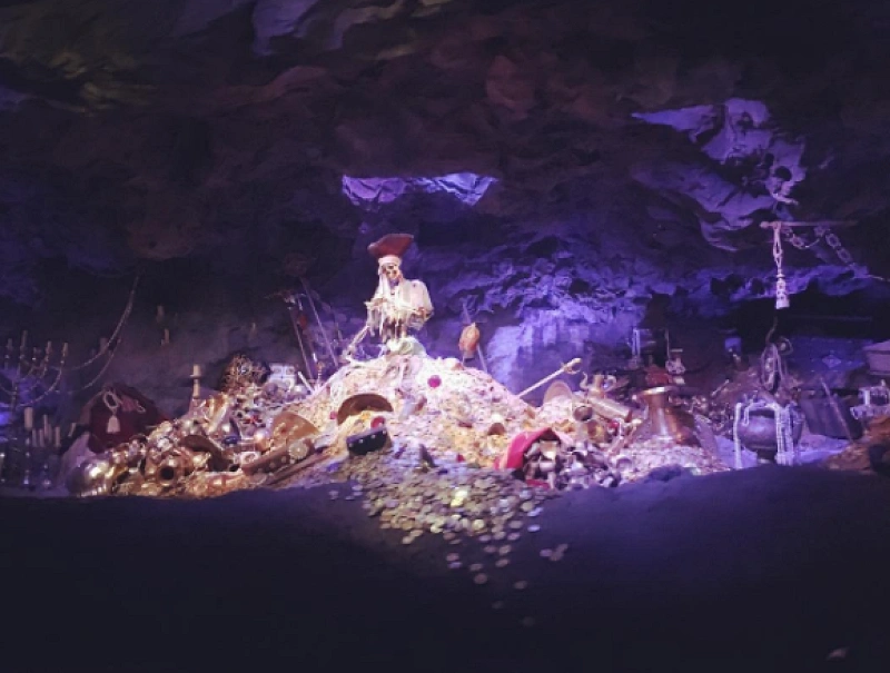 豆知識】ディズニー「カリブの海賊」のトリビア！実際の歴史がモチーフに！