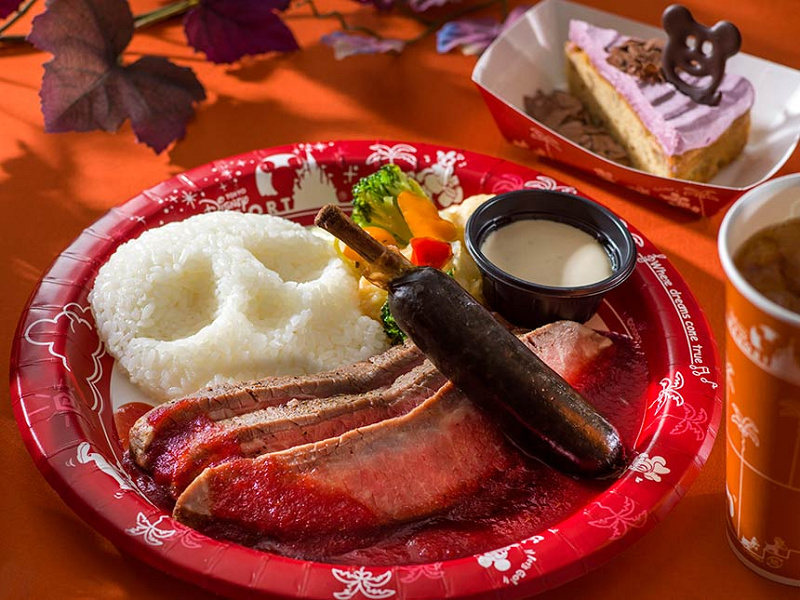 最安値で最安値でディズニーリゾート ハロウィン プレート 食器