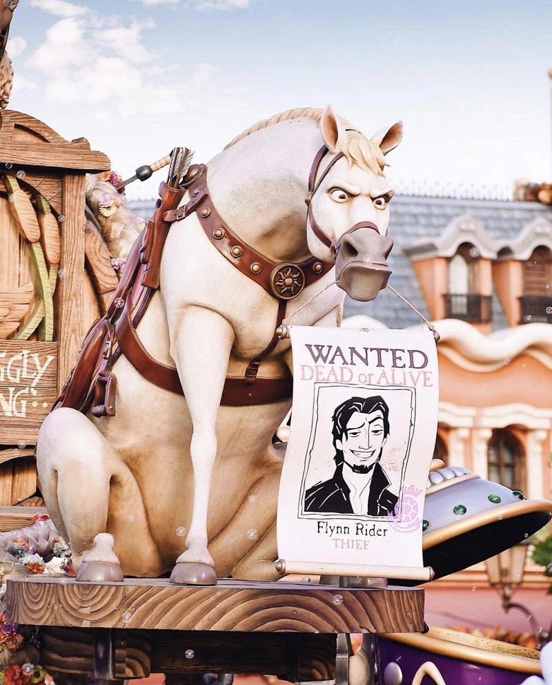 必見】塔の上のラプンツェルの白馬とは？護衛隊長「マキシマス」の