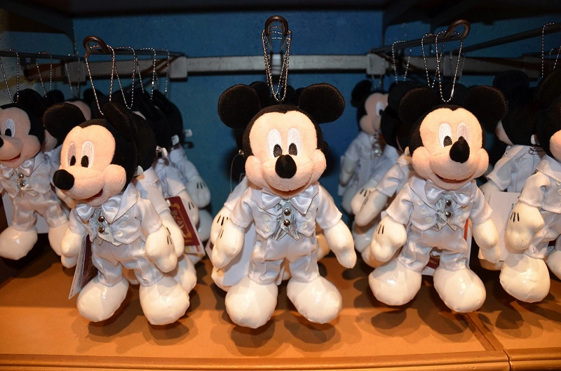 plush-badge-mickey-j16039.webp