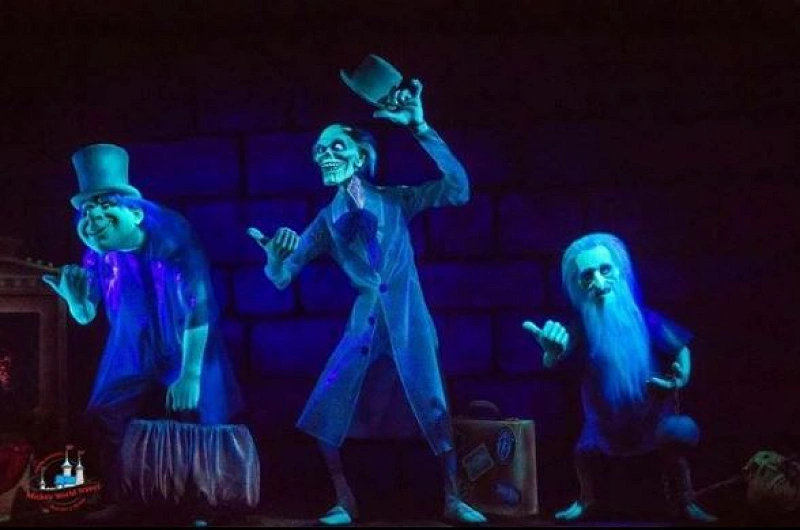 ホーンテッドマンションディズニーヒッチハイカーハロウィン壁掛金属