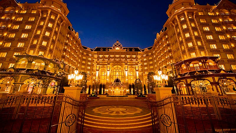 TDL】東京ディズニーランドホテルに泊まろう！客室・予約方法・レストランメニューまとめ！