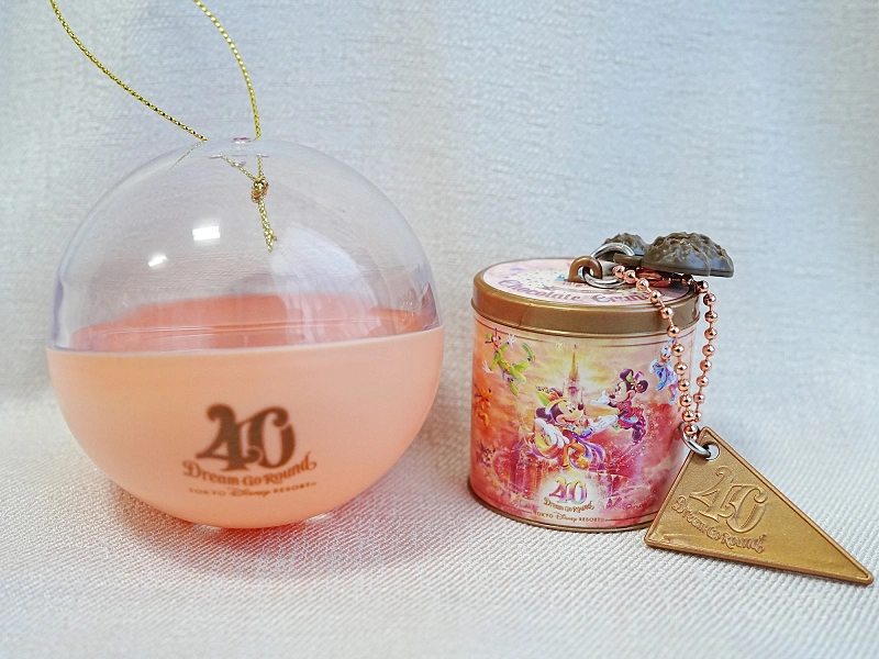ガチャガチャ♡ディズニー ディズニーガチャガチャ】40周年モチーフキーチェーンを紹介