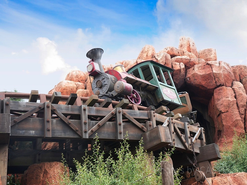 見つけた！ビッグサンダー・マウンテンの隠れミッキー