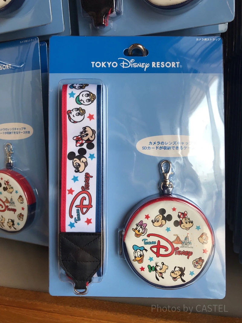 ディズニー グーフィー カメラストラップ ディズニーストア 新品未開封 送込 ディズニー グーフィー カメラストラップ 一眼