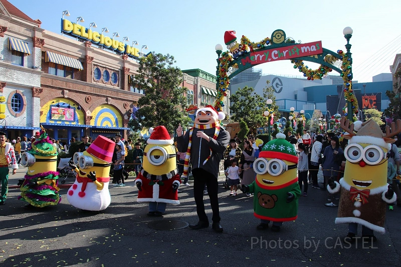 christmas-in-minion-park-