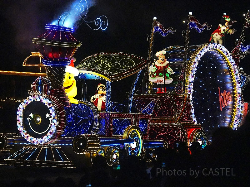 2025】ディズニークリスマスのショーパレード&お土産グッズ情報！新