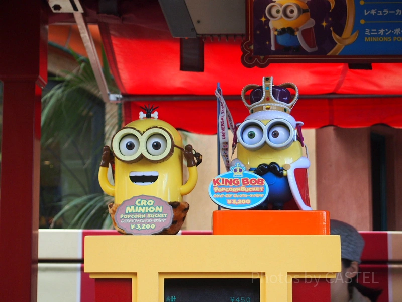 cro-minion-popcorn-bucket-