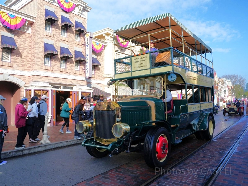 2727.昔の海外ディズニーランドアナハイムキャストピンヒッチングゴースト限定 disneyland-anaheim-california-