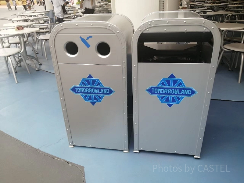 disneyland-trash-can-j98737.webp