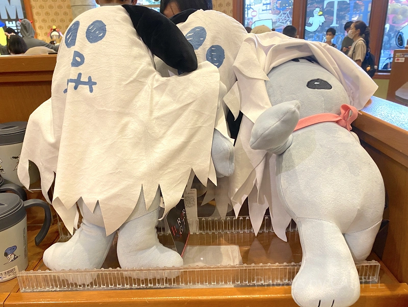 【激レア】　新品タグ付き　ユニバ　ハロウィン　スヌーピー ウッドストック 2022】USJハロウィン×おばけスヌーピーグッズ全34種まとめ！おばけ