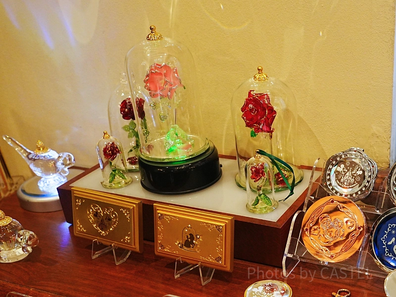 TDL】ガラス専門店クリスタルアーツ完全ガイド！ガラスの靴や名入れ