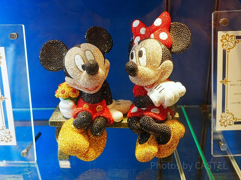 【早い者勝ち!!】とてもお得!!DISNEYグッズ6万相当まとめ売 50点超の品 驚愕】ディズニーの高額お土産ランキングTOP15！100万を超える高級なお