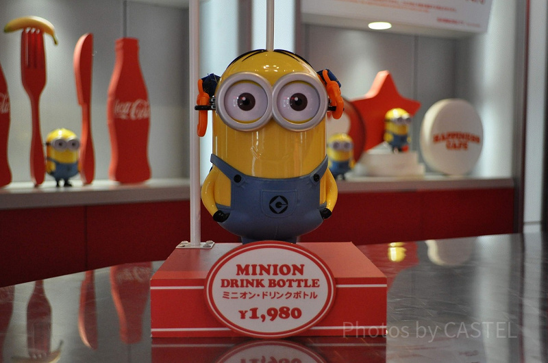 USJ】ミニオンの歴代ドリンクボトル！ミニオンが電球や消防士に！販売