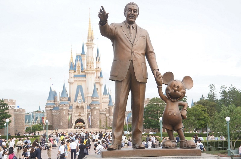 ディズニーシー20周年】ダッフィーのぬいぐるみをシュタイフ社が