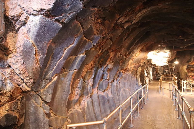 outline-of-center-of-the-earth