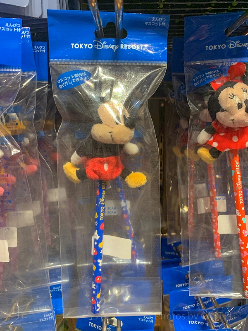 11/16発売】ディズニーマスコット付き文房具15選！鉛筆にぬいぐるみが