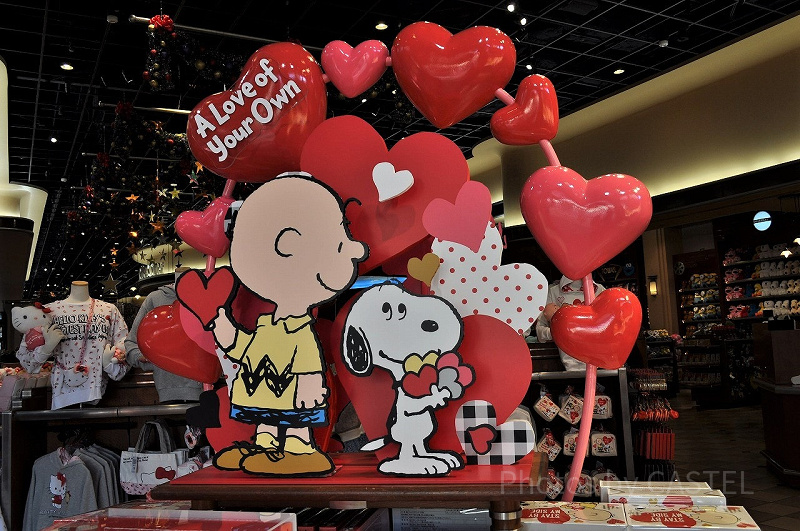 2020】USJのスヌーピーバレンタイングッズ45選！ハートモチーフの雑貨