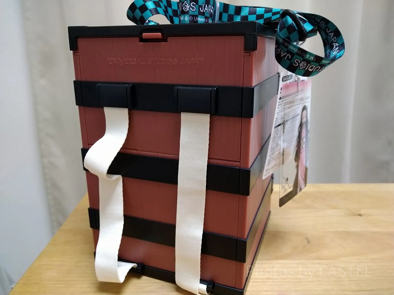 the-back-of-nezukos-popcorn-