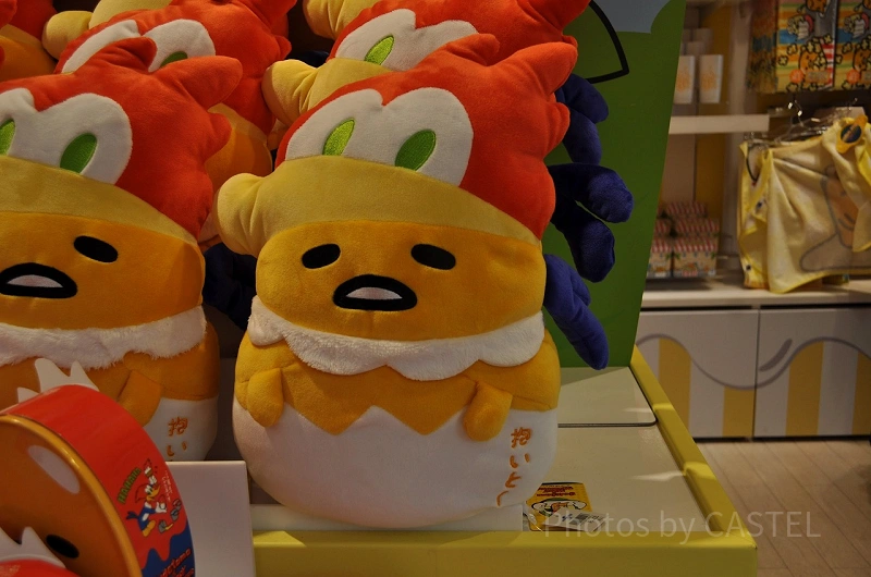 Amazon.co.jp: 599ぐでたま ウッドペッカー チャームセット USJ