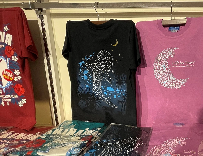 見事な 沖縄美ら海水族館 Tシャツ 130