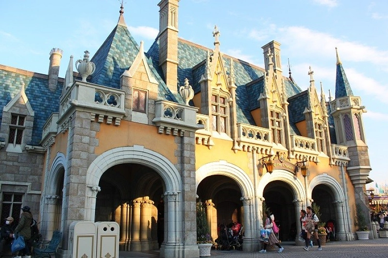 マイクラ ディズニー マインクラフトでディズニーリゾートを再現 自分だけのパークが作れる マイクラ ディズニー マインクラフトでディズニーリゾートを再現 自分だけのパークが作れる