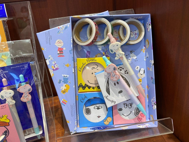 Usj ユニバで買える文房具47種の値段と販売場所まとめ マリオやミニオン ハリーポッターも