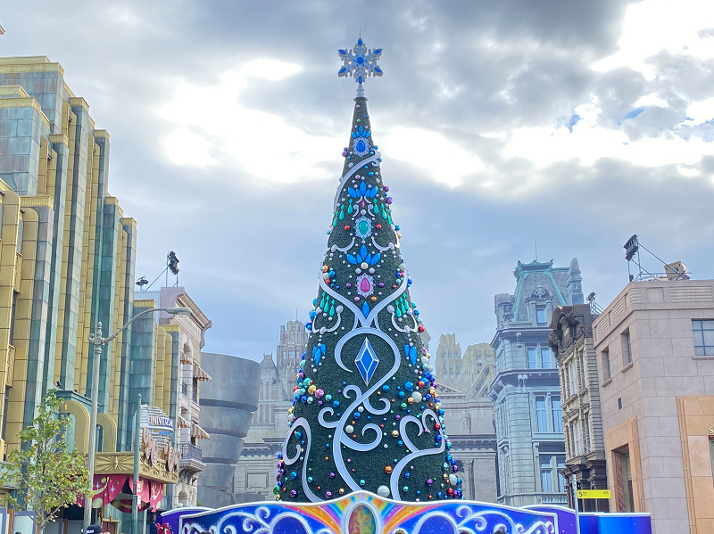 【2022】ユニバのクリスマスツリーが3年ぶりに復活！見どころや楽しみ方、クリスマス期間の混雑状況を予想！