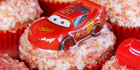 カーズのカップケーキ| キャステル | CASTEL ディズニー情報