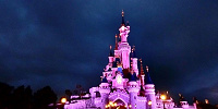 夜のライトアップ| キャステル | CASTEL ディズニー情報