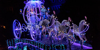 【11/1〜】エレクトリカルパレードが再開！一部内容変更あり！開催時間は？