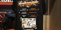 Tシャツ　ブラック地（裏）| キャステル | CASTEL ディズニー情報