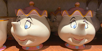 ポット夫人のマグカップ| キャステル | CASTEL ディズニー情報