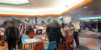 プラズマ・レイズ・ダイナーの店内の様子（18時ごろ）| キャステル | CASTEL ディズニー情報