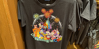 キッズＴシャツ（ブラック）／Dreaming in Color| キャステル | CASTEL ディズニー情報