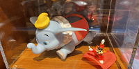 ダンボの小物入れ（パークモチーフグッズ）| キャステル | CASTEL ディズニー情報