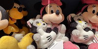 ミニーとフィガロのぬいぐるみ| キャステル | CASTEL ディズニー情報
