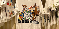 Tシャツ表（トイストーリーべスティーズグッズ）| キャステル | CASTEL ディズニー情報