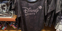 ディズニースポーツTシャツ（ブラック）| キャステル | CASTEL ディズニー情報