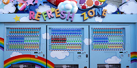 ユニバの自動販売機：セサミストリート・キッズ・ストア横| キャステル | CASTEL ディズニー情報