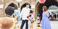 東京ディズニーランドでいつもと違う思い出をつくる 2DAYS（写真撮影つき）| キャステル | CASTEL ディズニー情報