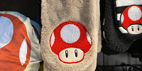 スーパーマリオ「キノコ」のボアマフラー| キャステル | CASTEL ディズニー情報
