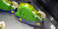 パンケーキ・サンド ルイージの帽子～ぶどうのレアチーズケーキ～：700円| キャステル | CASTEL ディズニー情報