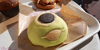 ディズニーランド食べ歩き：マイクメロンパン| キャステル | CASTEL ディズニー情報