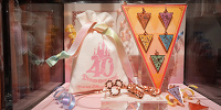 チャーム（ディズニー40周年グッズ）| キャステル | CASTEL ディズニー情報